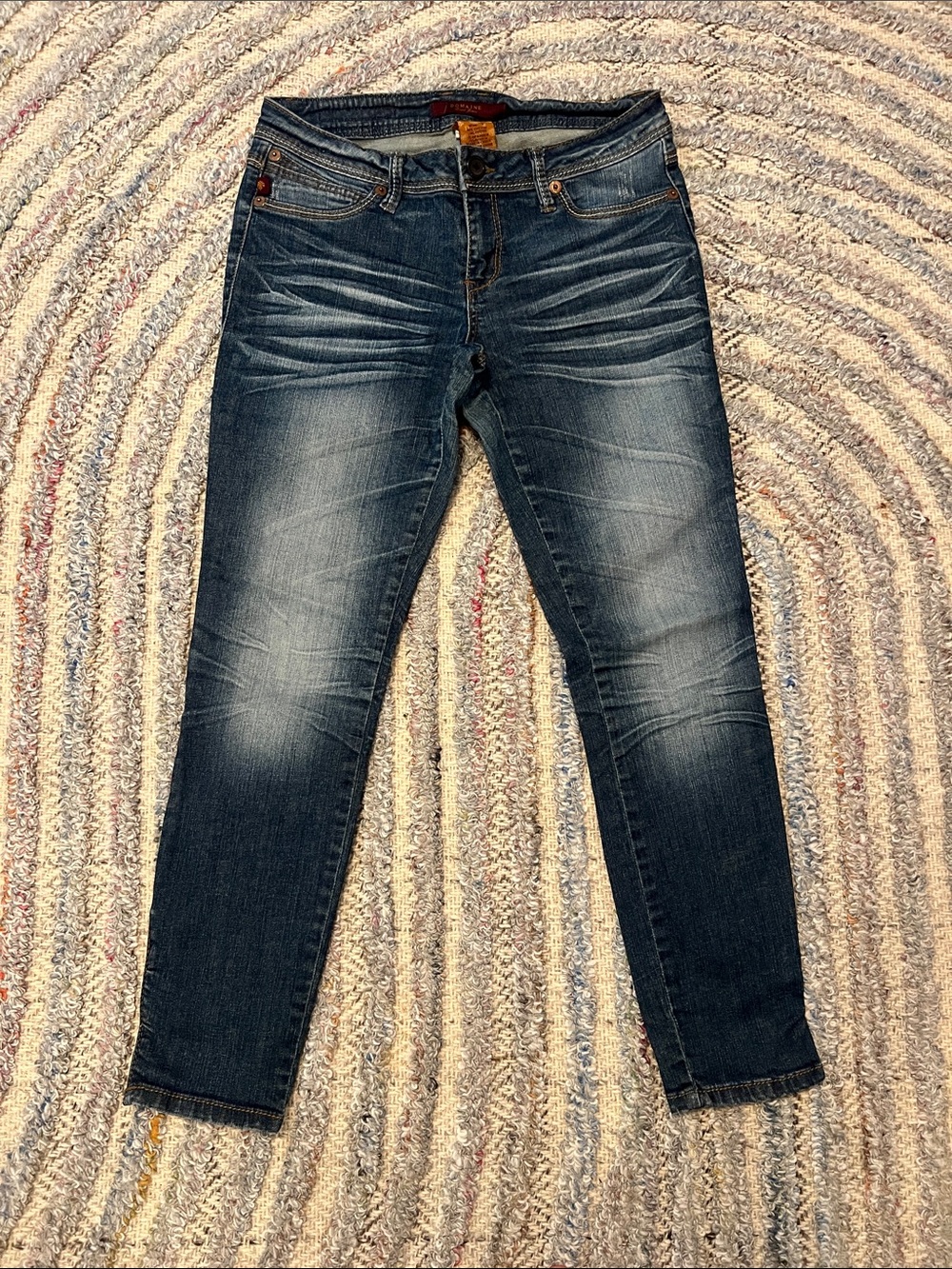 Women’s Slim Fit Washed Blue Jeans